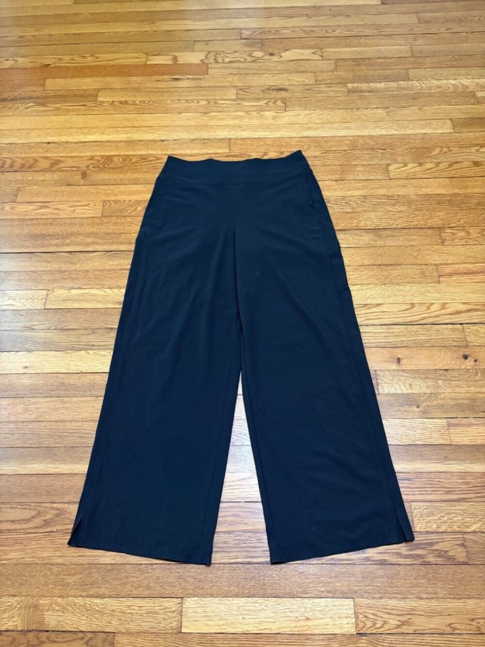 Athleta Womens Wide Leg Yoga Pants Size 10 Black Elastic Waist Pull On Athletic